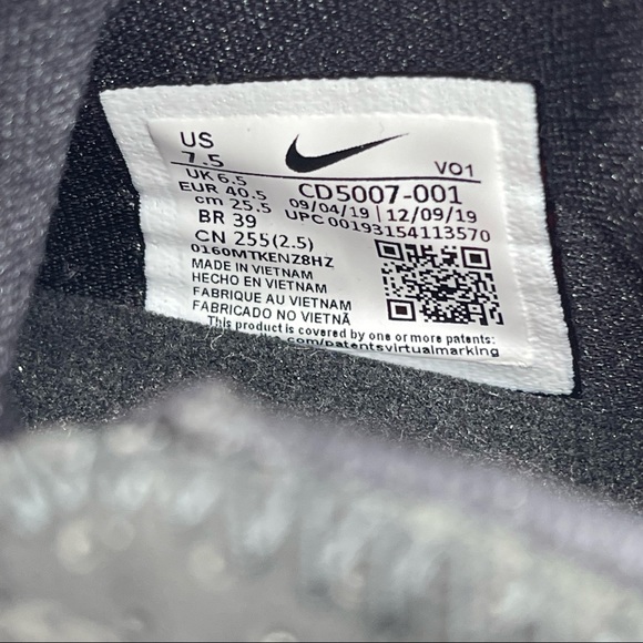 Nike LeBron 17 Low. - Picture 10 of 12